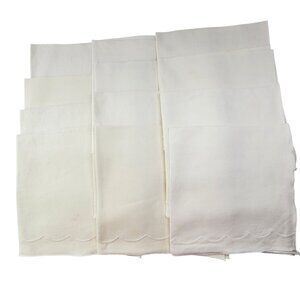 VTG 12 Cream Linen Napkins With Scalloped Embroidery Designed Edge 16.5"x16.5"